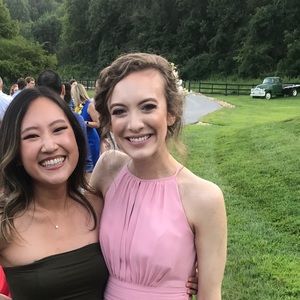 Meet your Posher, Ashley